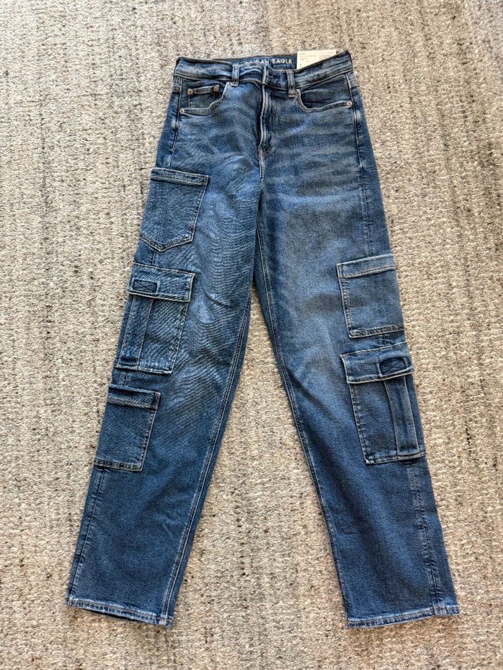NWT American Eagle Super High-Rise Baggy Straight Stretch Jeans Size 4 / 27
